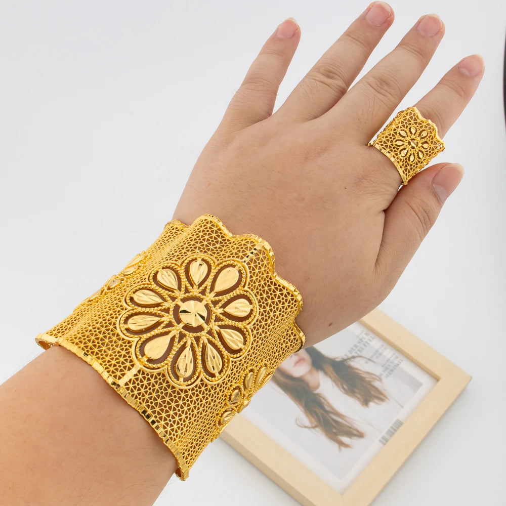 Golden Color Bangle and Ring Jewelry Set Large Size Cuff Bracelet and Ring Set