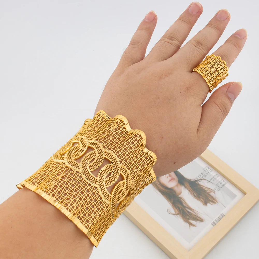 Golden Color Bangle and Ring Jewelry Set Large Size Cuff Bracelet and Ring Set