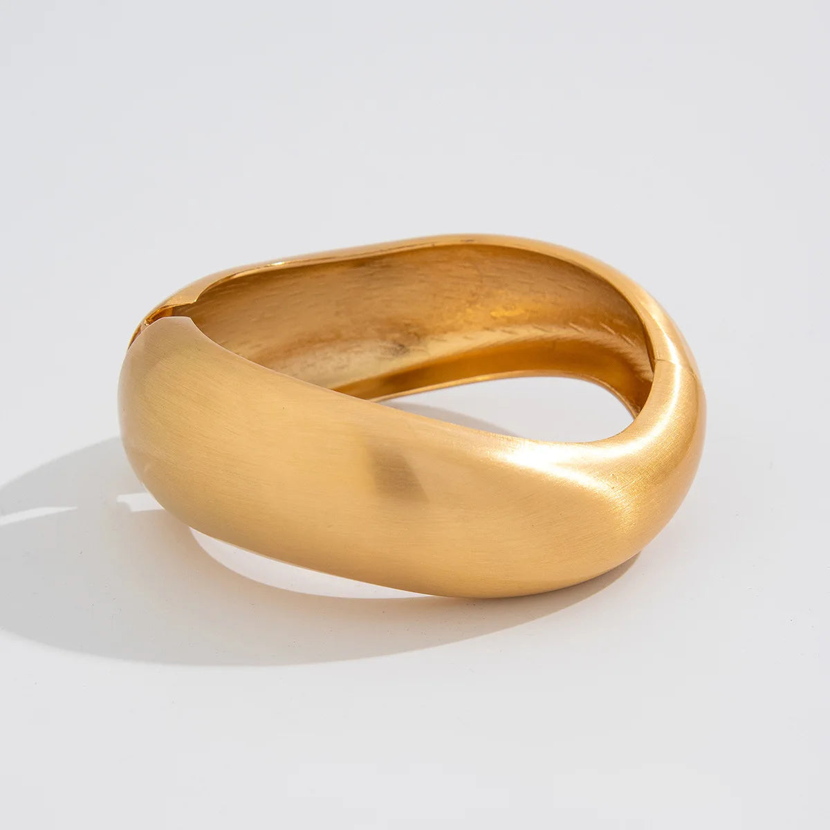 KMVEXO Bracelet Chunky Heavy Wide Metal Water Drop Bangles for Women Gold Color Open Cuff Thick Irregular Wave Bangle Bracelet Jewelry