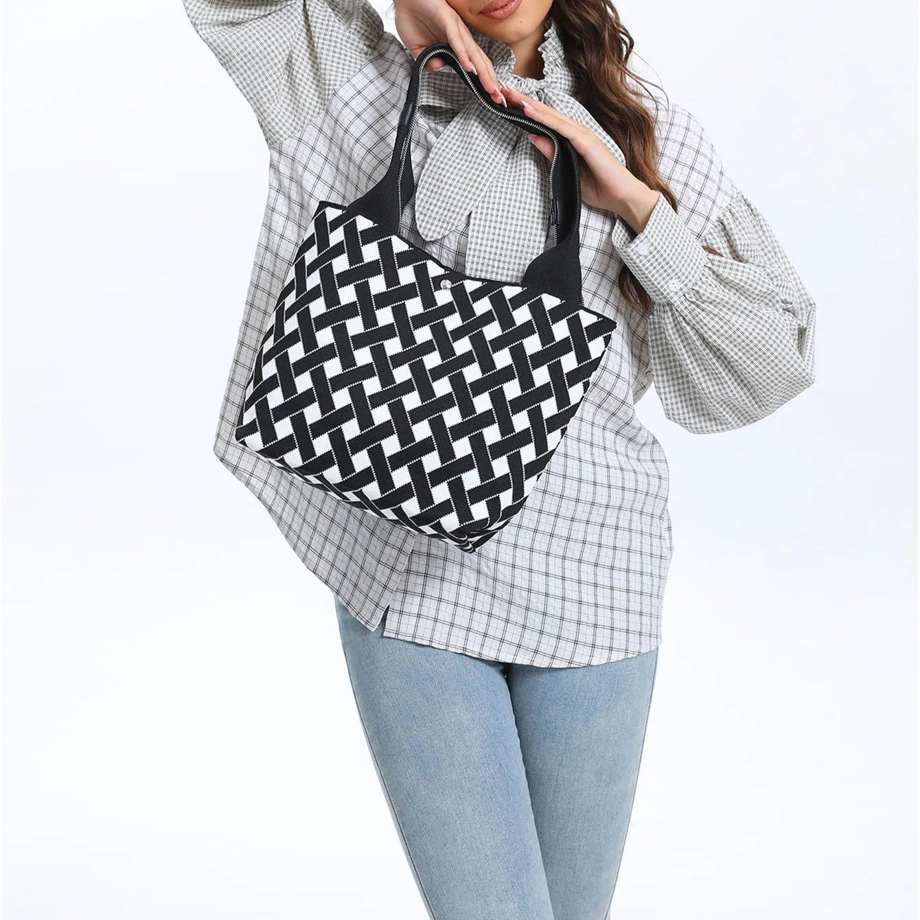 Ladies' classic tote bag, casual black and white handbag