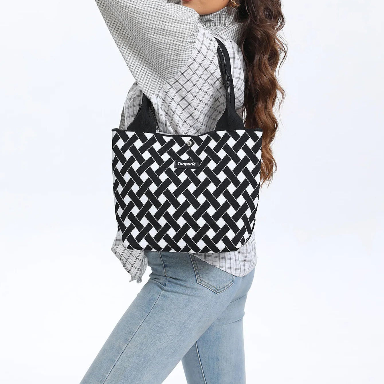 Ladies' classic tote bag, casual black and white handbag