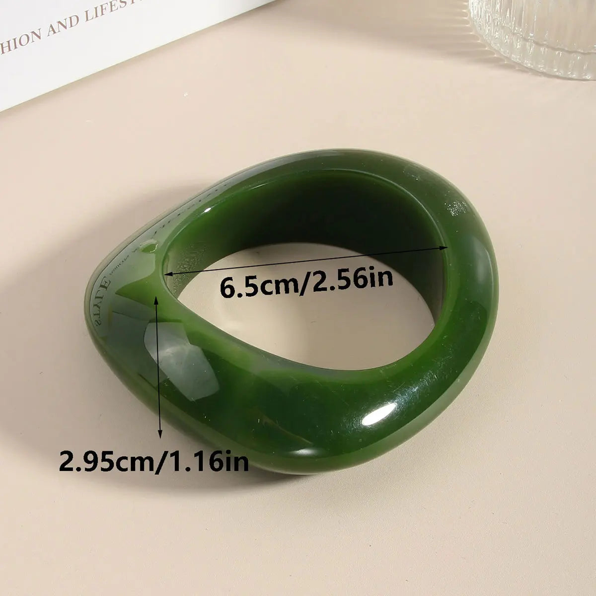 KMVEXO Irregular Resin Wide Cuff Bracelets Bangles for Women Vintage Geometric Red Green Designer Bracelet