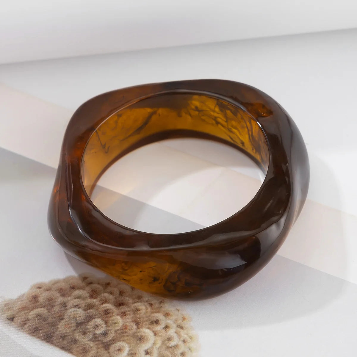 KMVEXO Vintage Punk Brown Coffee Thick Resin Acrylic Bangles Geometric Irregular Wide Cuff Bangle Bracelet